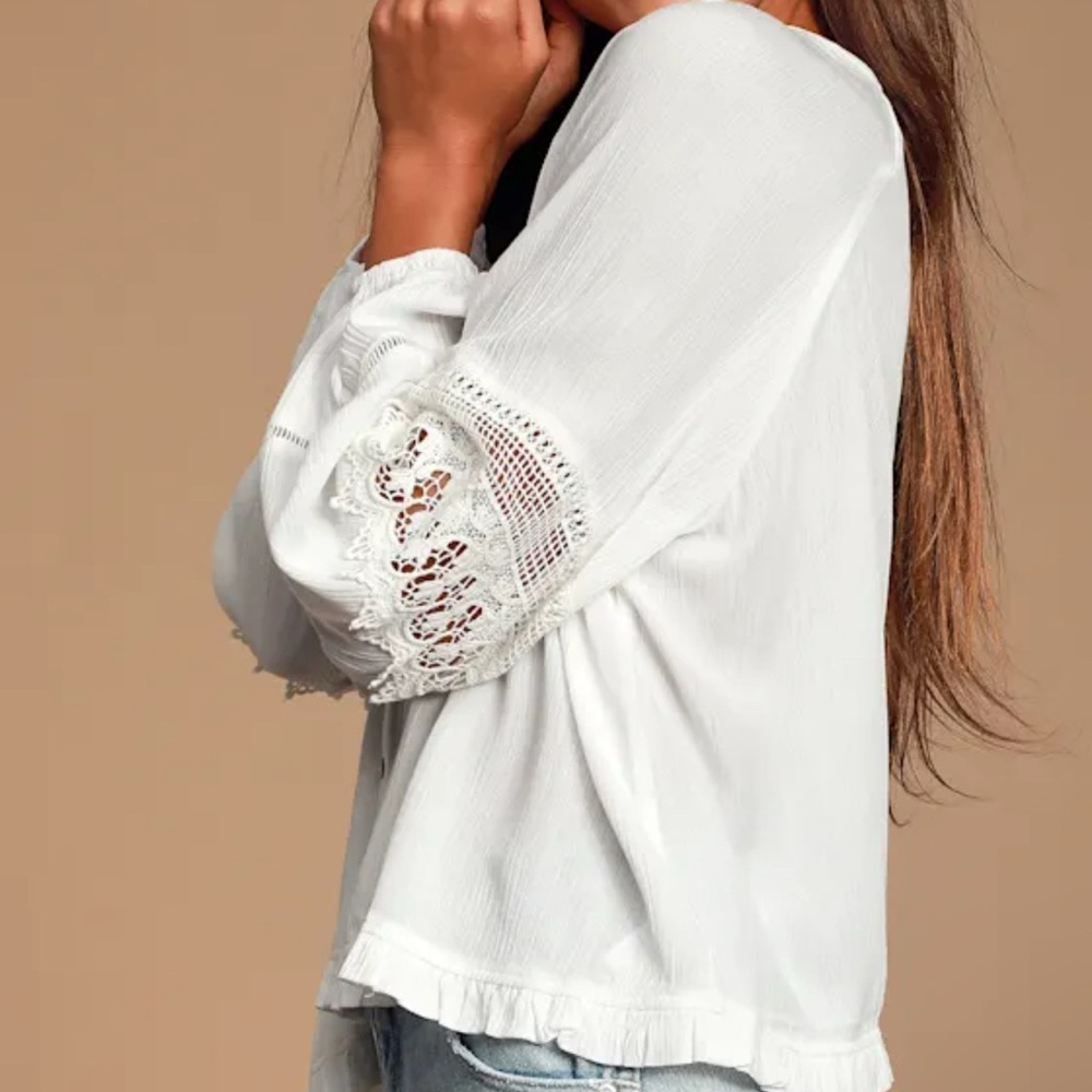 Lulu's Joanie Blouse Crochet Lace White Lace Top Buttoned Drapey Boho Size XL - Picture 9 of 11